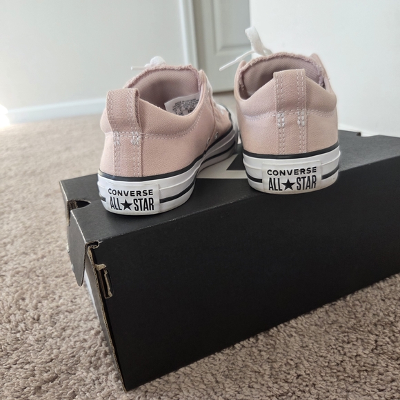 Converse Women's Pink Sneakers - Picture 3 of 16